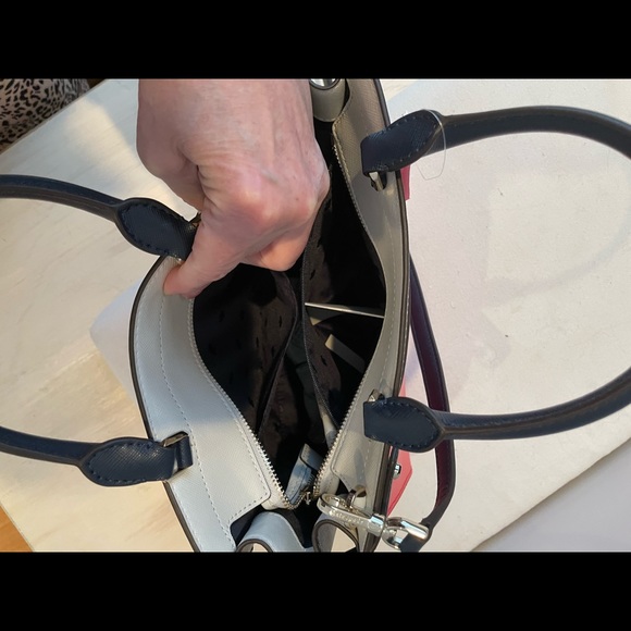 Kate Spade Medium Satchel Red Multi Crossbody Satchel - Picture 8 of 9